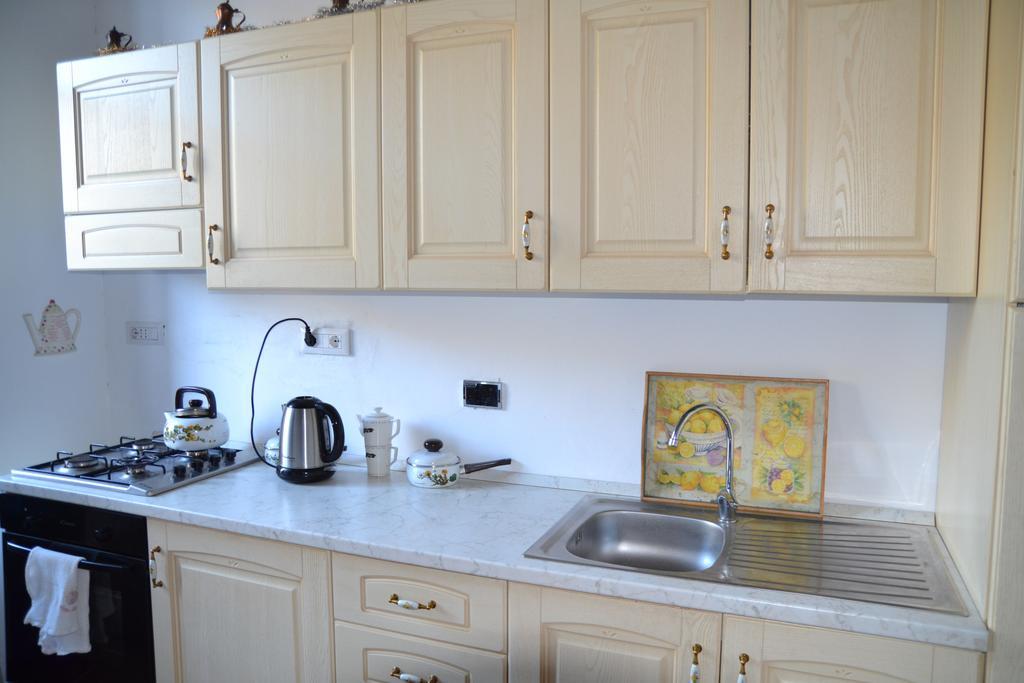 Al Ponte Vecchio Apartment โดลเชอักกวา ภายนอก รูปภาพ